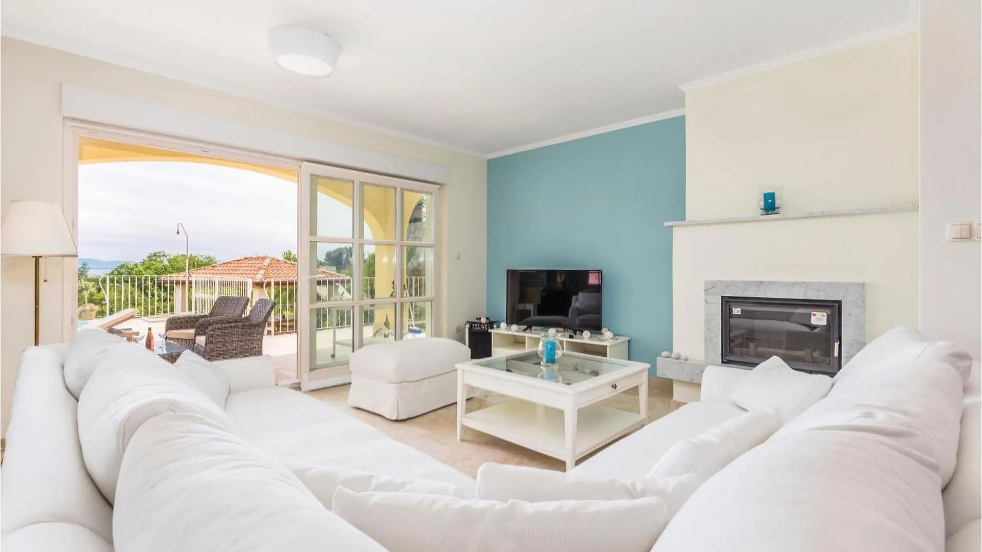6 Bedroom Cozy Home In Lovran
